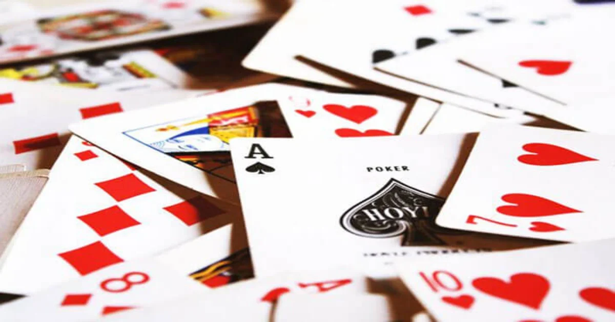 Luật chơi bài liêng là gì?